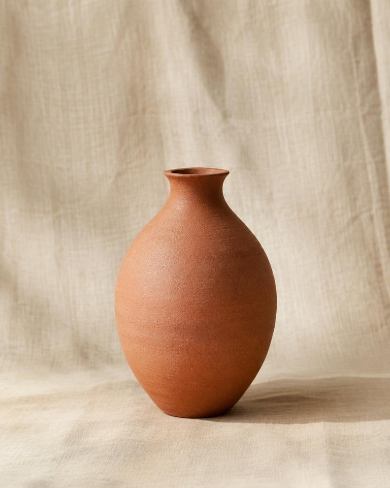 Ovale terracotta vaas